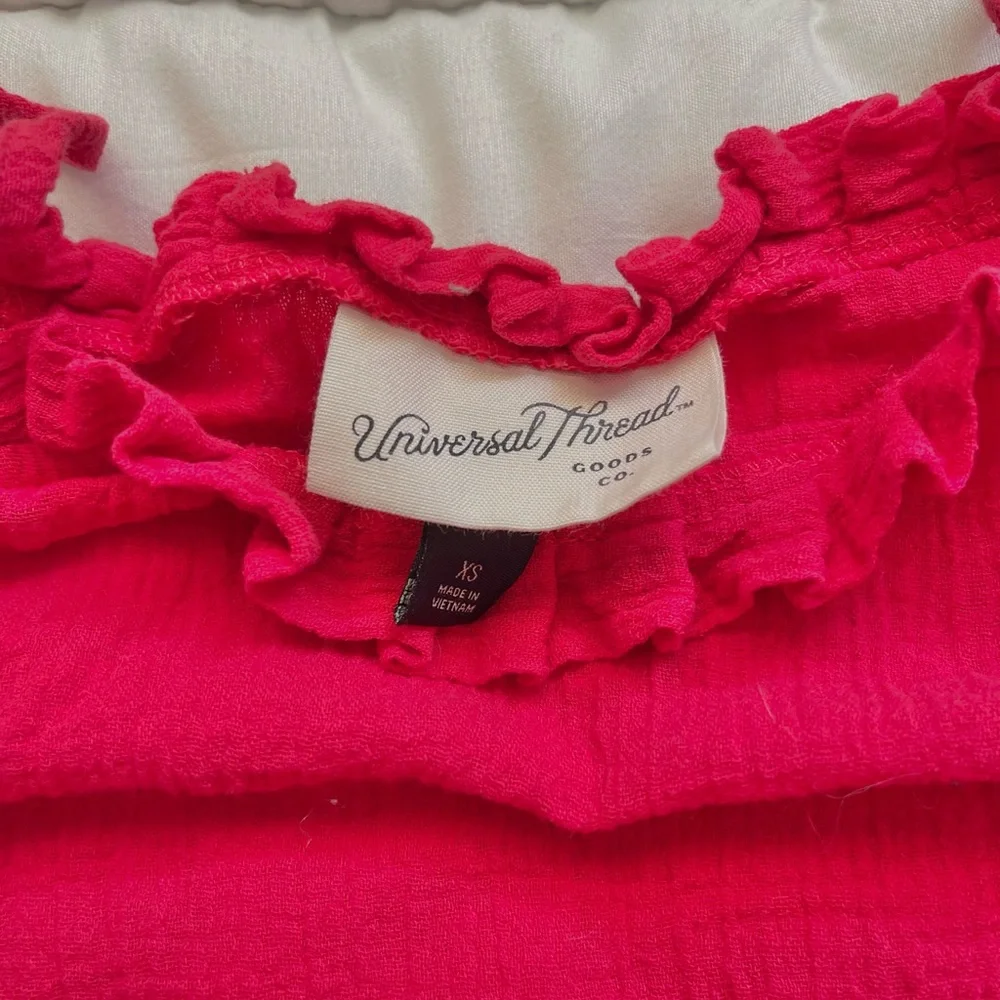 Universal Thread Red Tank - Picture 2 of 2